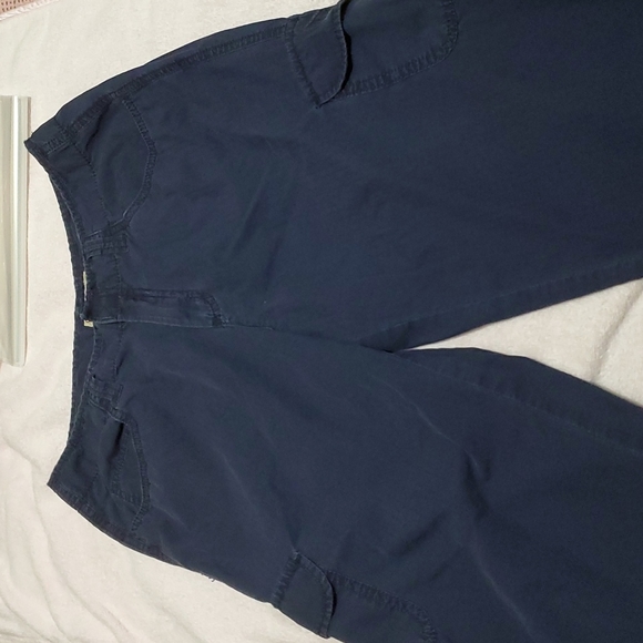 CARIBBEAN JOE Women's Navy Blue 7-Pocket Capris-Velcro-EUC-Sz 8 - Picture 8 of 17